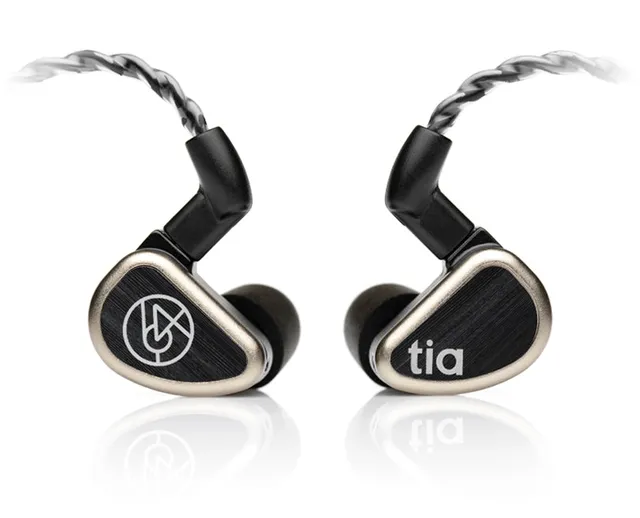 64-audio-u-series-tri-in-ear-monitor-b-stock-universal image 1